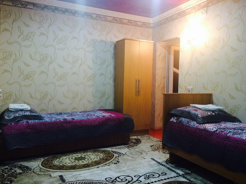 Guesthouse Kunduz Naryn ภายนอก รูปภาพ