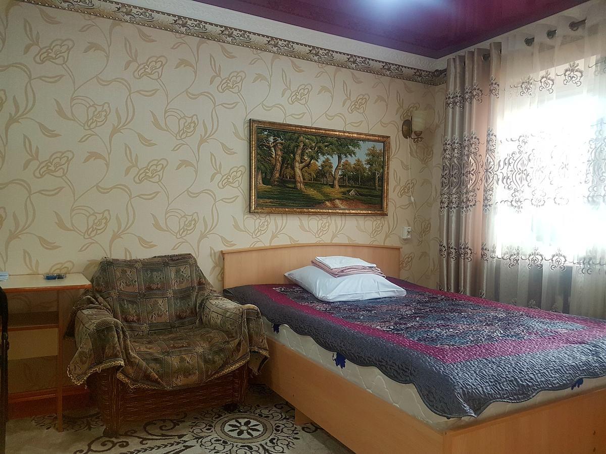 Guesthouse Kunduz Naryn ภายนอก รูปภาพ