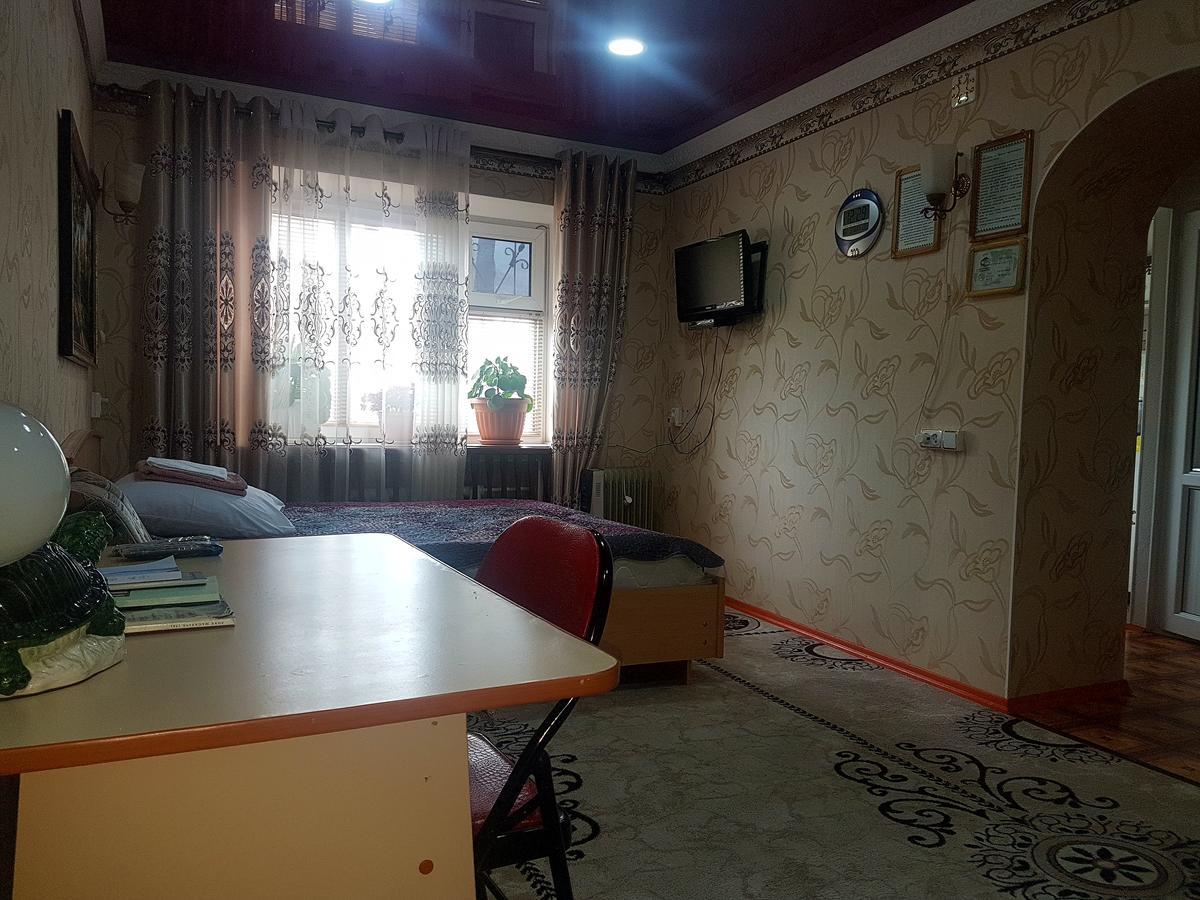 Guesthouse Kunduz Naryn ภายนอก รูปภาพ